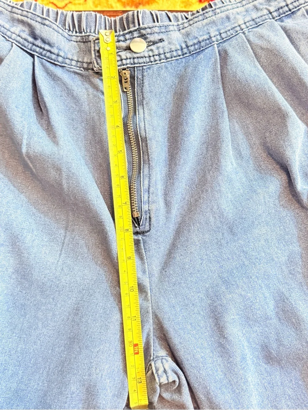 Women’s Light Blue Pleated Denim Jeans